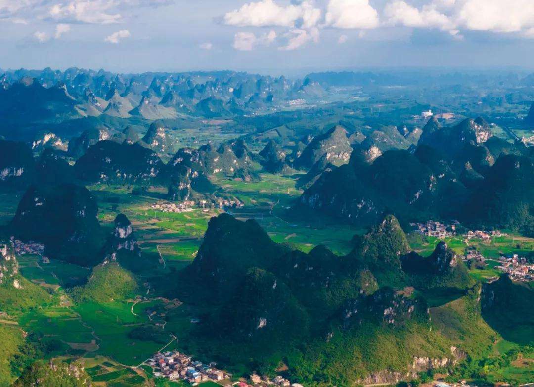 广西，外交部发言人点赞开放合作与绿色发展，打造东盟国际大通道新格局